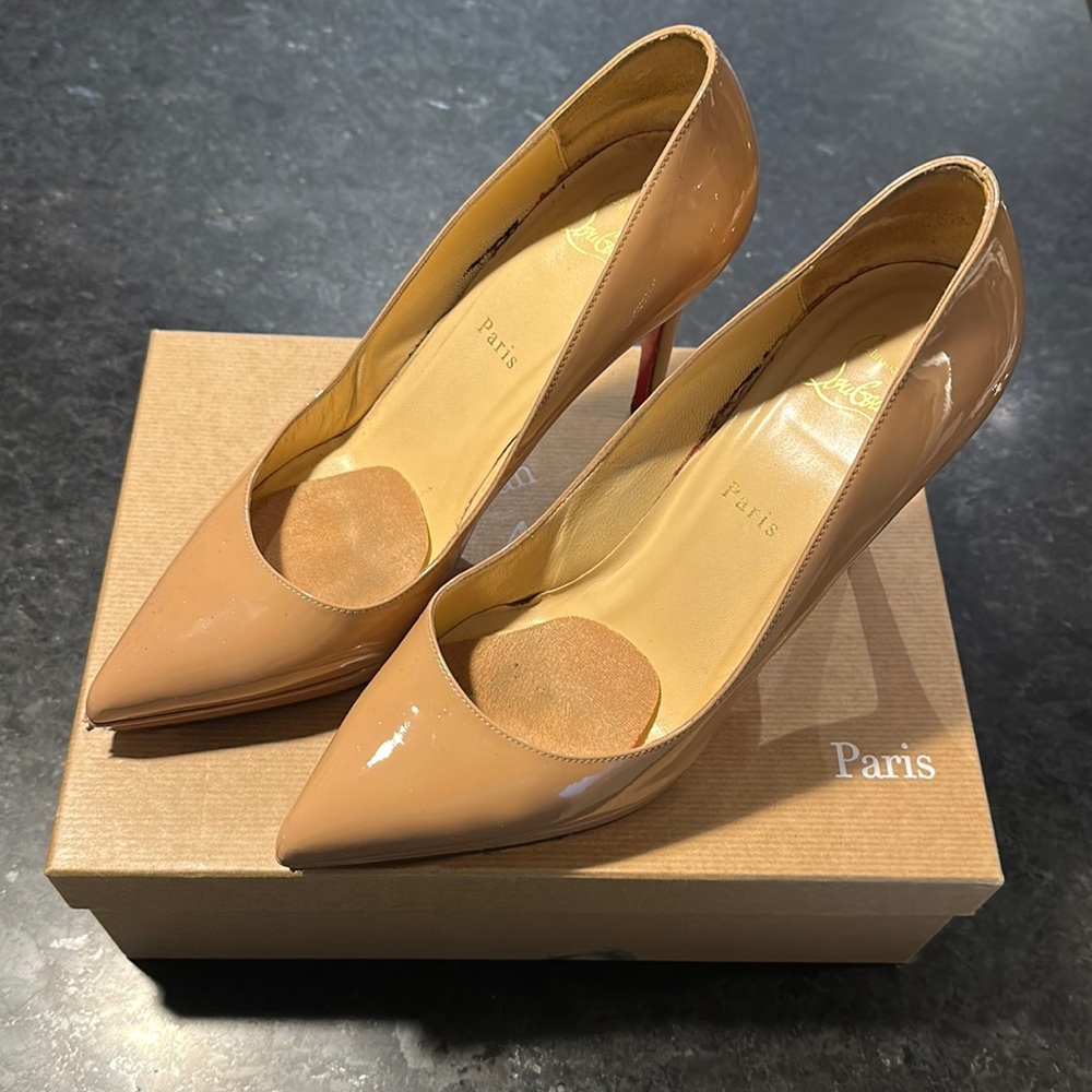 Authentic Louboutin Patent Pigalle Plato!